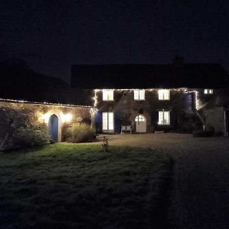 Bed and Breakfast Le Parfum Des Fleurs Plussulien Exterior foto
