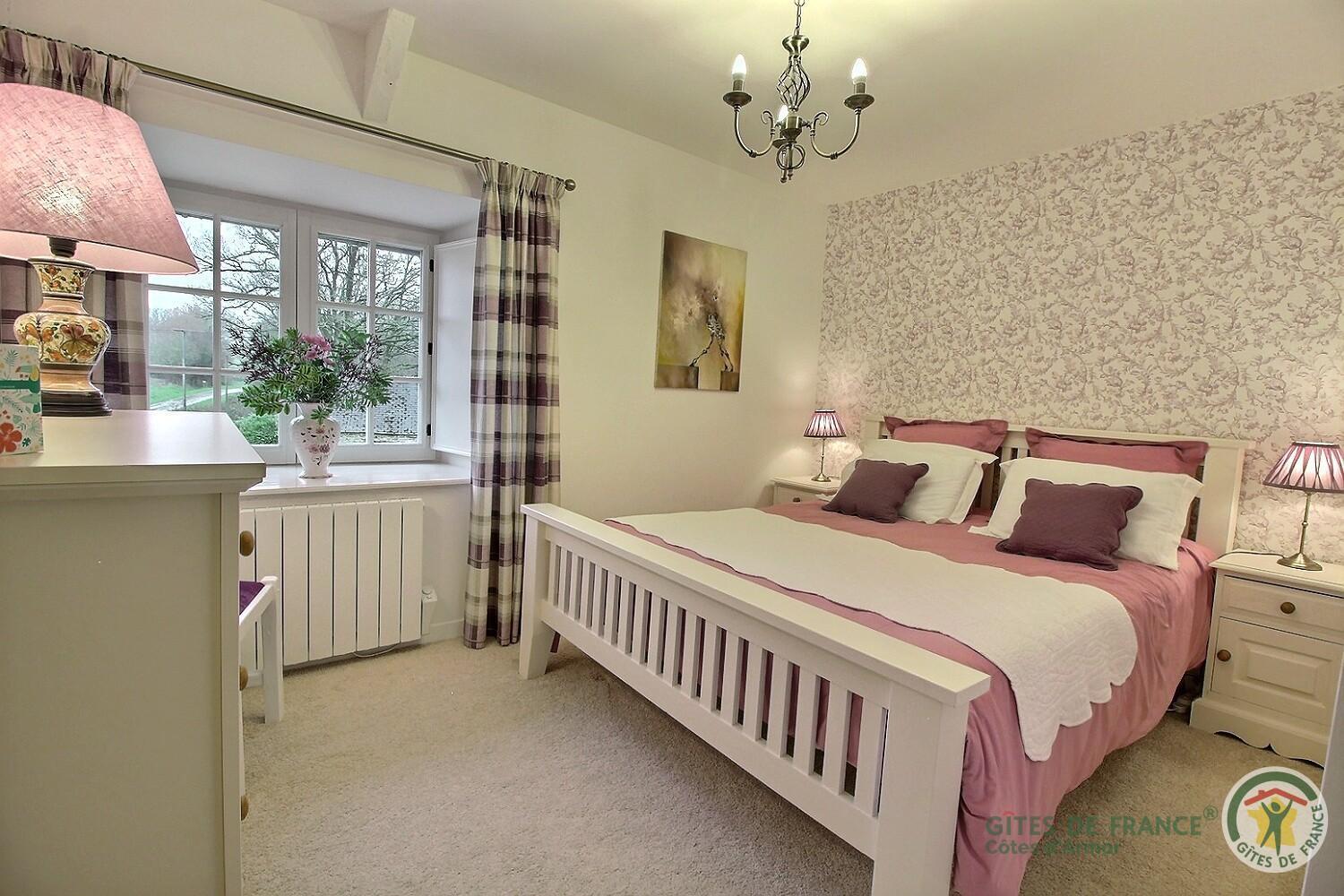 Bed and Breakfast Le Parfum Des Fleurs Plussulien Exterior foto
